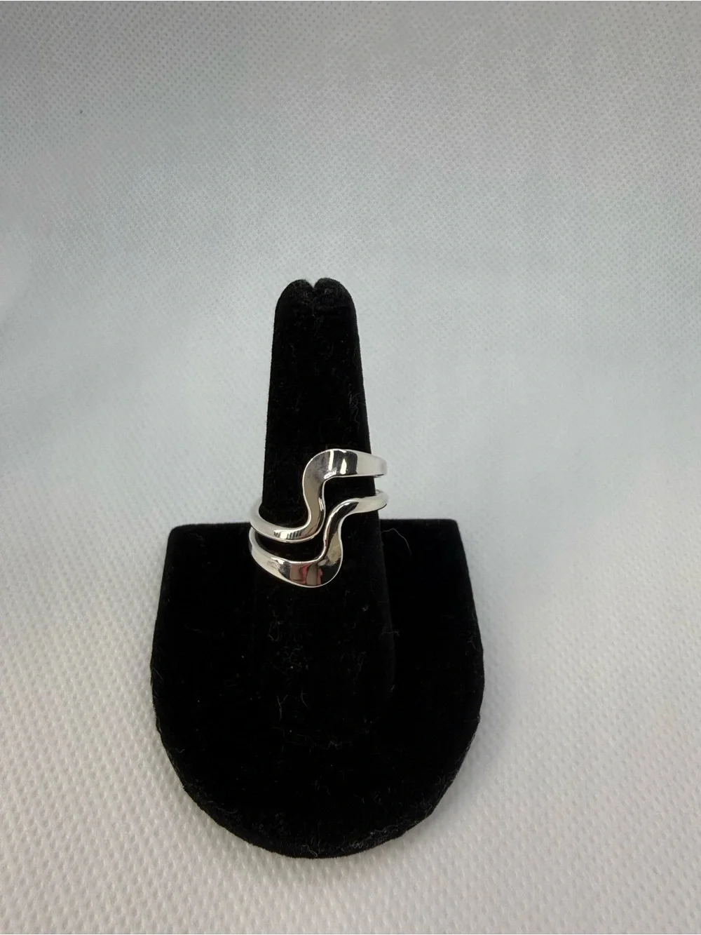 Sterling Silver Modern Wave Openwork Ring Size 7 925